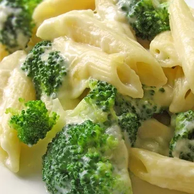 Broccoli Mac n Cheese