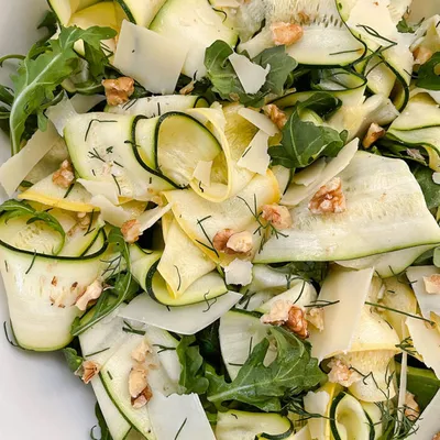 Zucchini salad